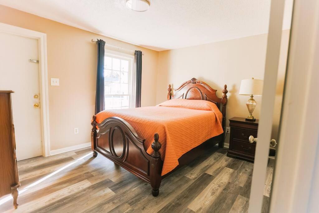 모빌 Cozy Downtown Gem Fully Equipped Free Parking 빌라 외부 사진